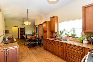 9247 Edgemont Ln, Boca Raton, FL 33434 - photo 5