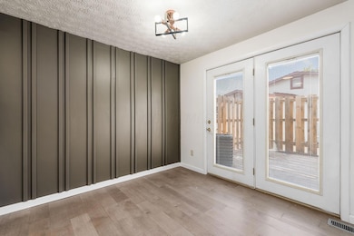 004_79c1b_2503 Burgandy Ln-14