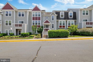 12934 Grays Pointe Rd unit 12934A, Fairfax, VA 22033 - photo 2
