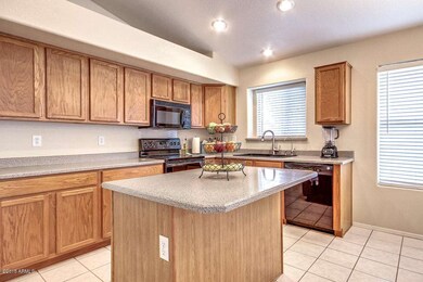 649 S Marin Dr, Gilbert, AZ 85296 - photo 7