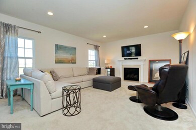 11892 Sidd Finch St, Waldorf, MD 20602 - photo 5