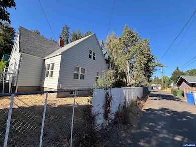 1145 Hood St NE, Salem, OR 97301 - photo 3