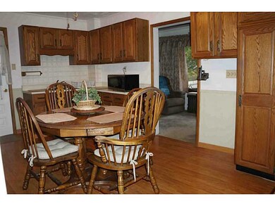 953 Park Ave, Woonsocket, RI 02895 - photo 7