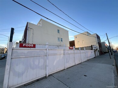 6040 55th Dr, Maspeth, NY 11378 - photo 2