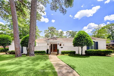 10011 Candlewood Dr, Houston, TX 77042 - photo 2