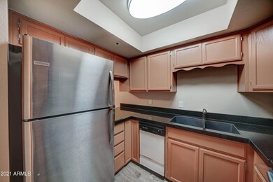 17 Ruth Ave, 308-7