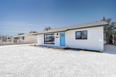 4333 W Weldon Ave (4)