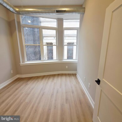 714 Chestnut St unit 3F, Philadelphia, PA 19106 - photo 7