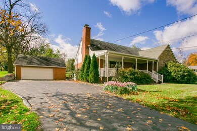 2109 Devere Ln, Catonsville, MD 21228 - photo 3