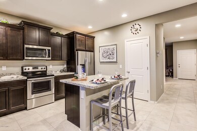 AP - OAK CREEK INTERIOR 5