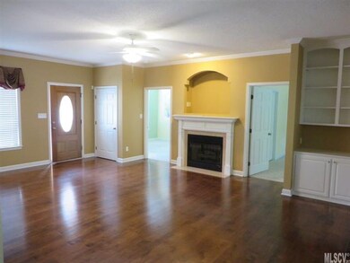 303 Lariat Dr, Lincolnton, NC 28092 - photo 2