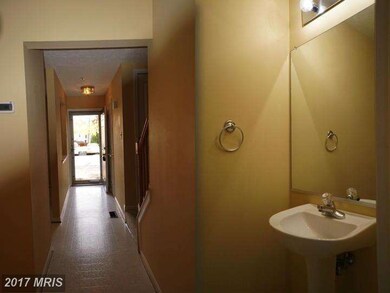 9304 Gordon Ct, Laurel, MD 20723 - photo 2