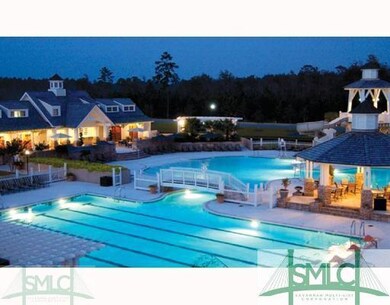 Swimming Pool/Hot Tub/Sauna. Community Pool