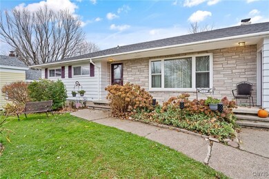 124 Ellen St, Oswego, NY 13126 - photo 3