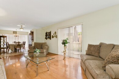 living /dining