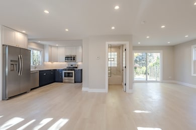 597 W Armitage Ave, Elmhurst, IL 60126 - photo 5