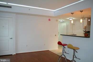 The Crescent unit 604, Silver Spring, MD 20910 - photo 5