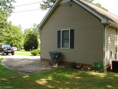 1727 First St, Asheboro, NC 27205 - photo 5