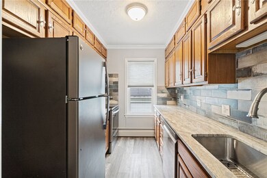 113 Newland Ave unit 1, Woonsocket, RI 02895 - photo 3