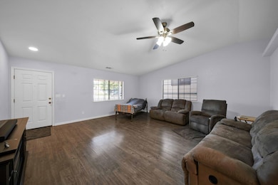 6955 Yvonne Ct, Redding, CA 96001 - photo 5