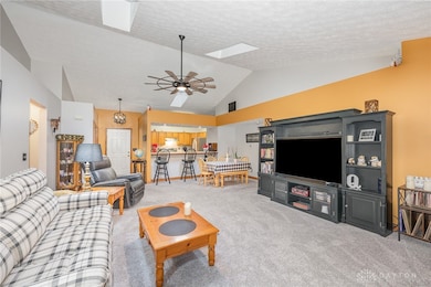 51 Pheasant Run Cir, Springboro, OH 45066 - photo 4