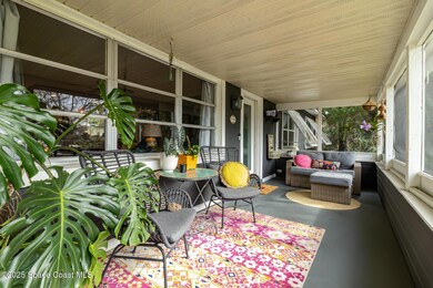 024_img_6839-edit_934_PORCH-2