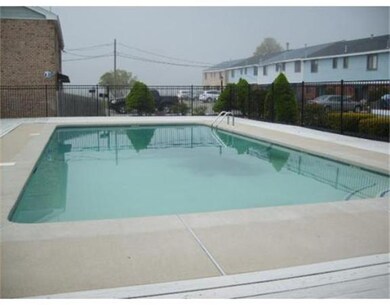 275 North End Blvd unit B3, Salisbury, MA 01952 - photo 2
