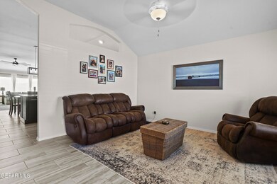 325 Samuel Vista St, Horizon City, TX 79928 - photo 5