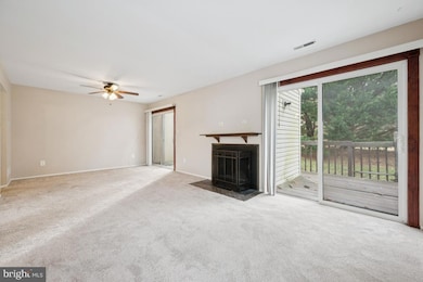 8 Tulip Ct, Mount Laurel, NJ 08054 - photo 4