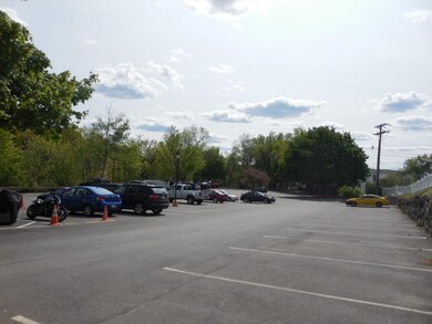 Emerson Mills unit 214, Pembroke, NH 03275 - photo 5