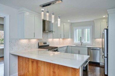 63 Bradford Rd unit A, Watertown, MA 02472 - photo 2