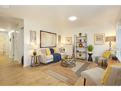 6527 SE 77th Ave, Portland, OR 97206 - photo 2