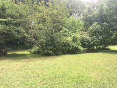 715 Madison St, Manchester, TN 37355 - photo 4