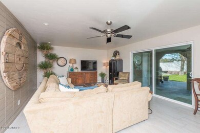 1202 E Seldon Ln, Phoenix, AZ 85020 - photo 6