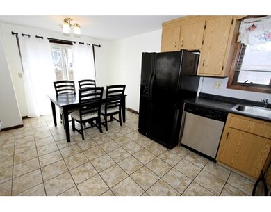 129 Neponset Ave unit 5, Dorchester, MA 02122 - photo 3