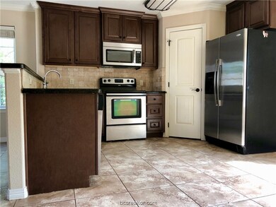 820 Nimitz St, College Station, TX 77840 - photo 7