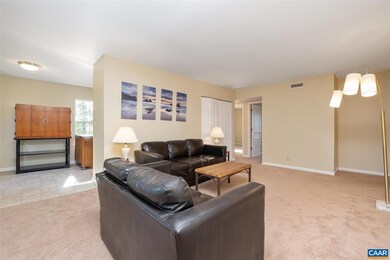 1207 Villa Ln unit F, Charlottesville, VA 22903 - photo 4