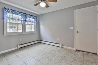 1 Cecile St, Nashua, NH 03060 - photo 4