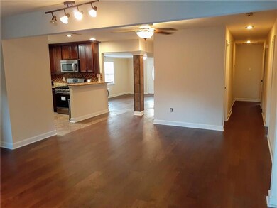 4831 Kendall Dr, New Orleans, LA 70126 - photo 4