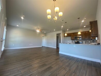 1101 Grindstone Rd unit 107, Brock, TX 76087 - photo 4