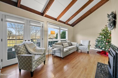 20 Living Room