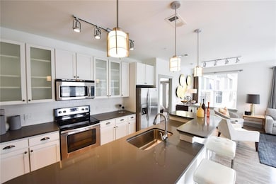 1213 Avalon Blvd unit 3212, Alpharetta, GA 30009 - photo 7