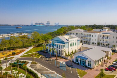 Kingstide Restaurant & DIME