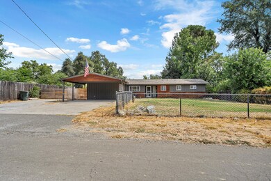 6849 W Waverly Ave, Redding, CA 96001 - photo 2