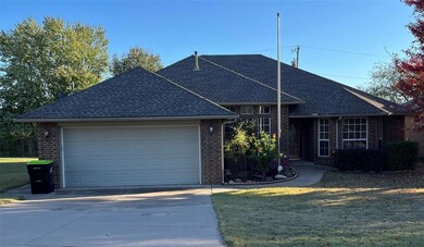 922 Blue Bird Terrace, Purcell, OK 73080 - photo 4