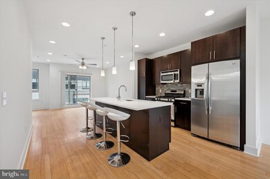 914 N Front St, Philadelphia, PA 19123 - photo 5