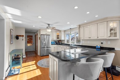 98 Constant St, Manchester, NH 03103 - photo 5