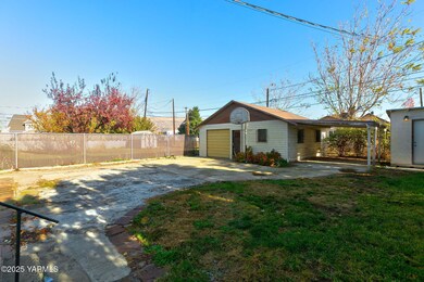 817 N 2nd St, Yakima, WA 98901 - photo 4