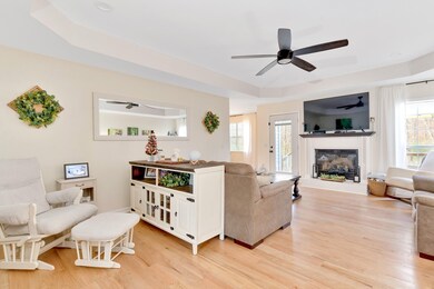 2422 W Wind Dr, Soddy-Daisy, TN 37379 - photo 3