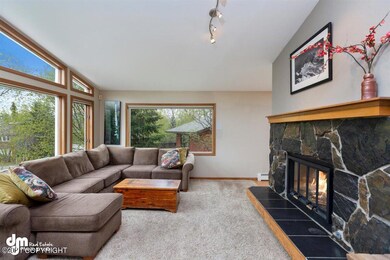 07-Living Room MS_9083